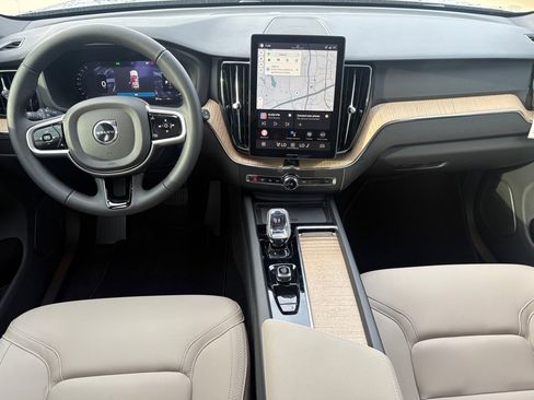 New 2026 Volvo XC60 B5 Plus w/ Protection Package Premier image 10