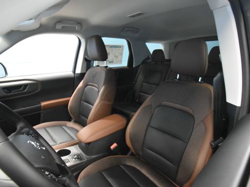 New 2025 Ford Bronco Sport Outer Banks w/ Outer Banks Tech Package+ image 19