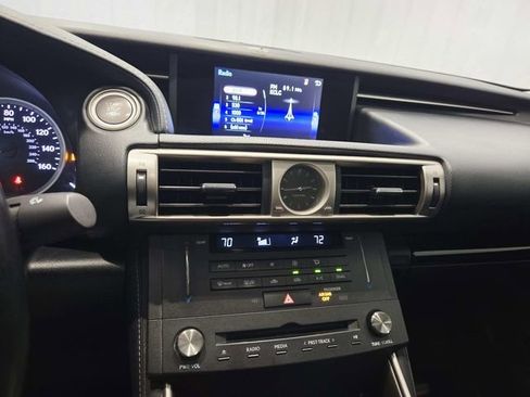 Used 2016 Lexus IS 300 AWD image 21