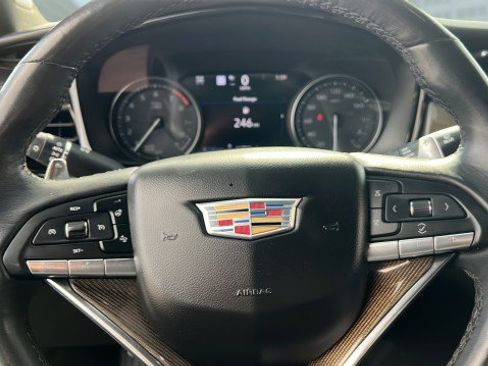 Used 2020 Cadillac XT6 Sport w/ Platinum Package image 28