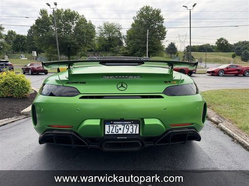 Used 2020 Mercedes-Benz AMG GT R image 25