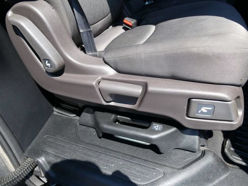 Used 2019 Honda Odyssey EX image 16