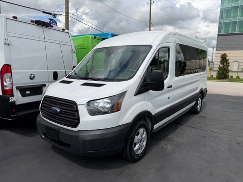 Used 2019 Ford Transit 350 XLT RWD image 34
