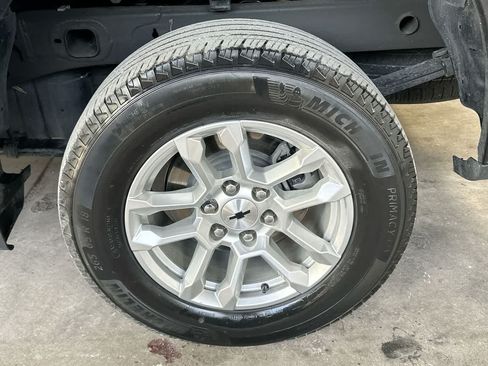 Used 2023 Chevrolet Silverado 1500 RST RWD image 11