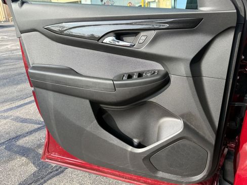 Used 2025 Chevrolet TrailBlazer LT image 20