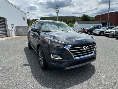Used 2021 Hyundai Tucson Limited AWD/4WD image 2