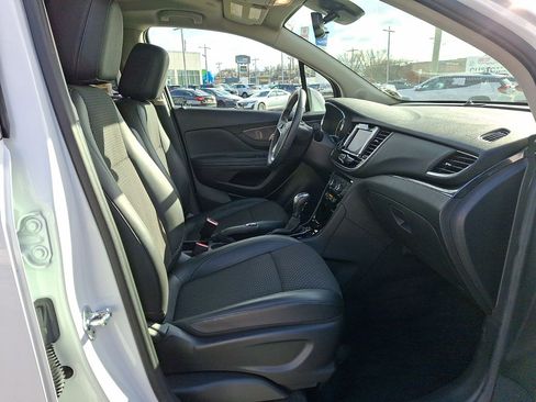 Certified 2022 Buick Encore Preferred w/ Safety Package image 26