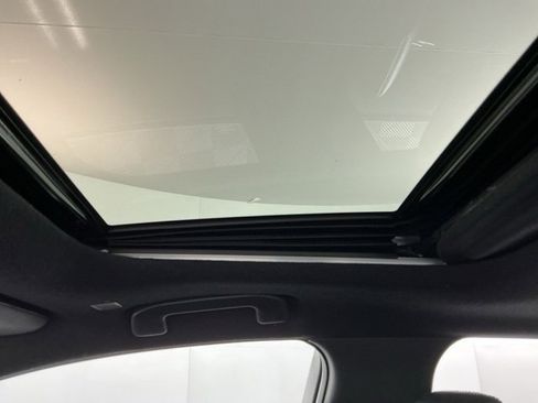 Used 2023 Toyota Corolla XSE image 21