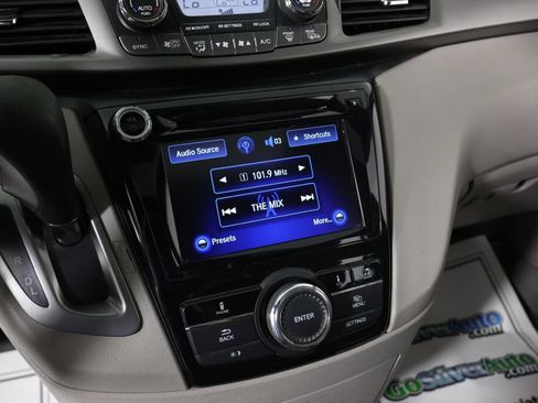 Used 2016 Honda Odyssey EX-L image 38