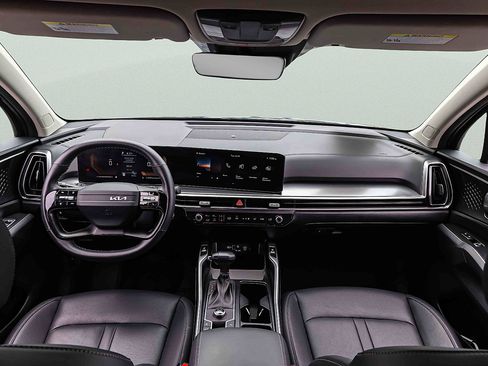 Certified 2026 Kia Sorento S FWD image 20