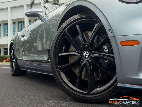 Used 2022 Bentley Continental GT AWD/4WD image 72