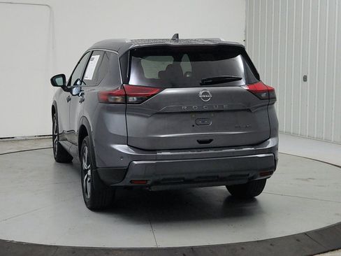 Used 2025 Nissan Rogue SL w/ SL Premium Package AWD/4WD image 7