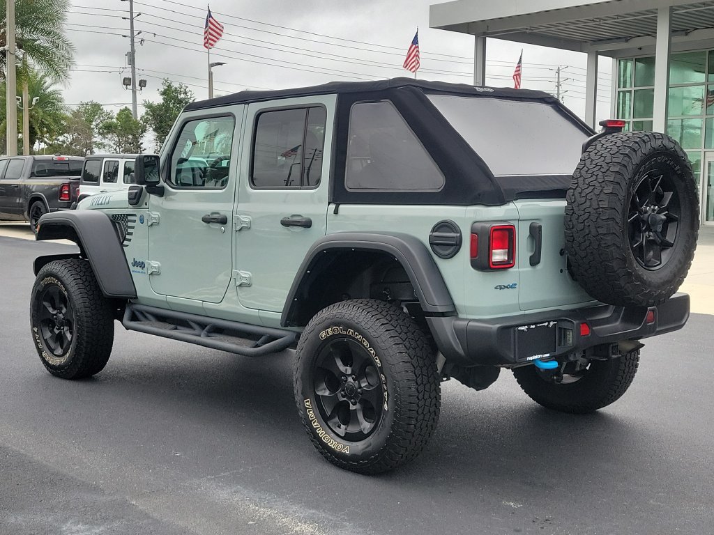 Used 2024 Jeep Wrangler Unlimited AWD/4WD image 5
