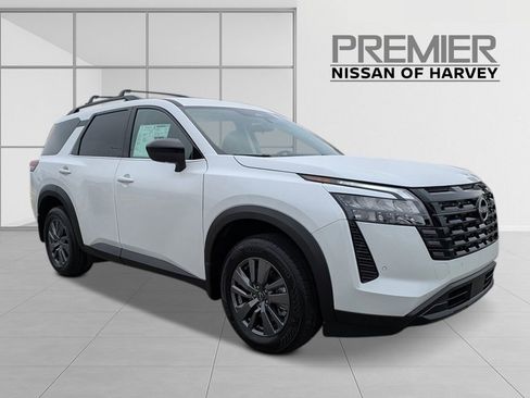 New 2026 Nissan Pathfinder SV FWD image 7