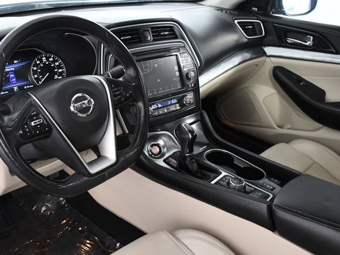 Used 2019 Nissan Maxima 3.5 SL w/ Floor Mat Group image 21