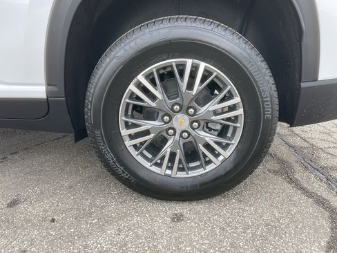 New 2026 Chevrolet Traverse LT image 35