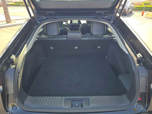 Used 2025 Toyota Prius XLE FWD image 16