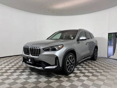 Used 2023 BMW X1 xDrive28i w/ Convenience Package AWD/4WD image 3