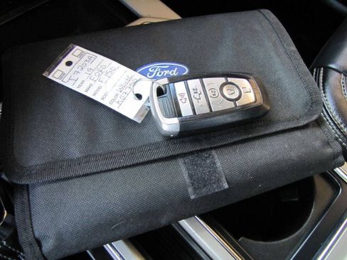 Used 2019 Ford F150 Lariat AWD/4WD image 50