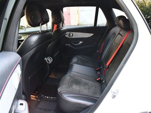 Used 2017 Mercedes-Benz GLC 43 AMG 4MATIC image 37