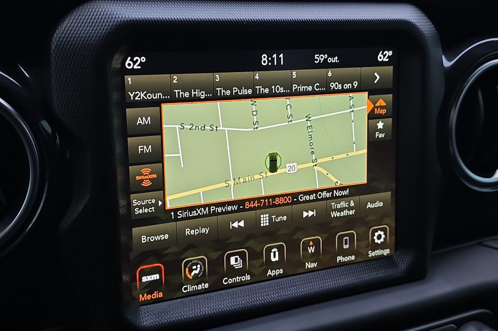 Used 2023 Jeep Wrangler Unlimited Sahara AWD/4WD image 15