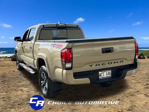 Used 2019 Toyota Tacoma TRD Sport image 5