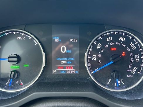 Used 2020 Toyota RAV4 XLE w/ Convenience Package AWD/4WD image 24