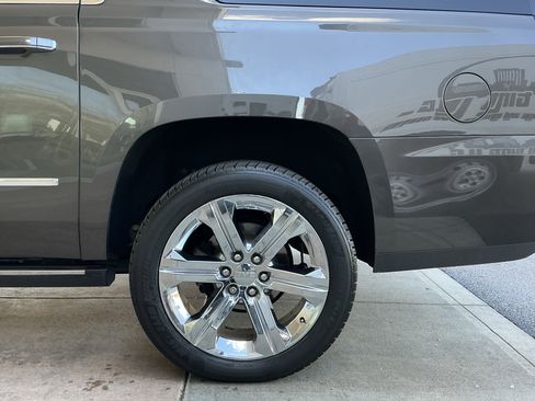 Used 2019 GMC Yukon XL Denali w/ Denali Ultimate Package image 23