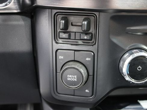 Used 2024 Ford F350 Lariat w/ Lariat Ultimate Package AWD/4WD image 69
