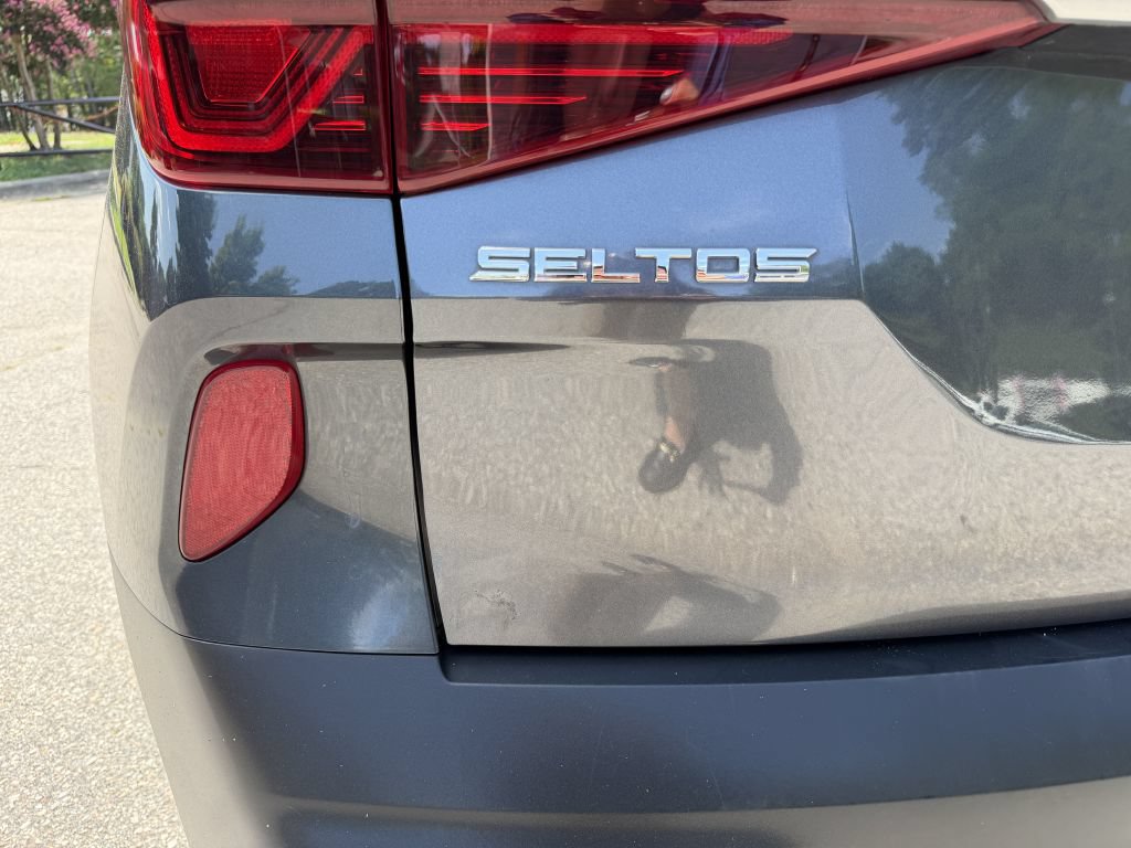 Used 2021 Kia Seltos S AWD/4WD image 23