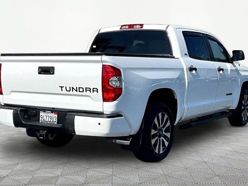Used 2018 Toyota Tundra SR5 w/ SR5 Upgrade Package RWD image 5