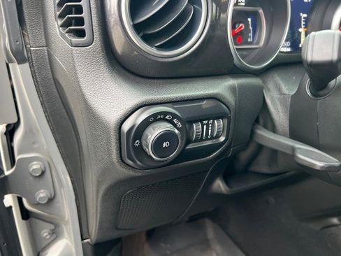 Used 2021 Jeep Wrangler Unlimited Rubicon w/ Dual Top Group image 10