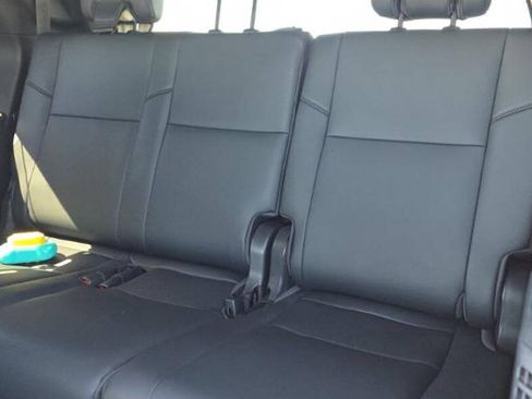 Used 2025 Toyota Sequoia Limited w/ Tow Technology Package AWD/4WD image 17