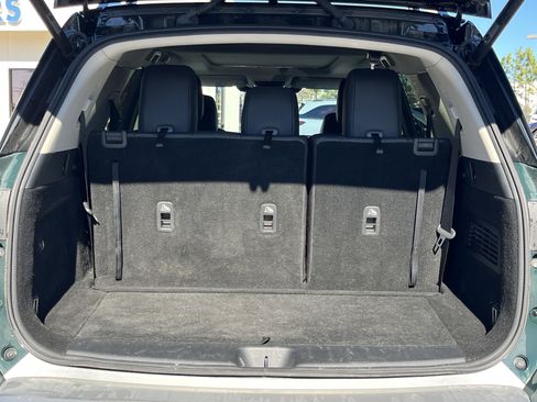 Used 2022 Nissan Pathfinder SL w/ SL Premium Package image 28