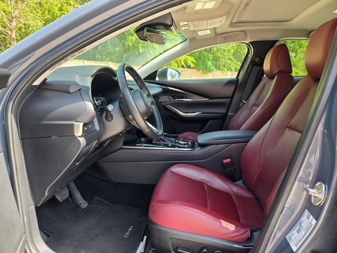 Used 2024 MAZDA CX-30 AWD 2.5 S w/ Preferred Package image 9