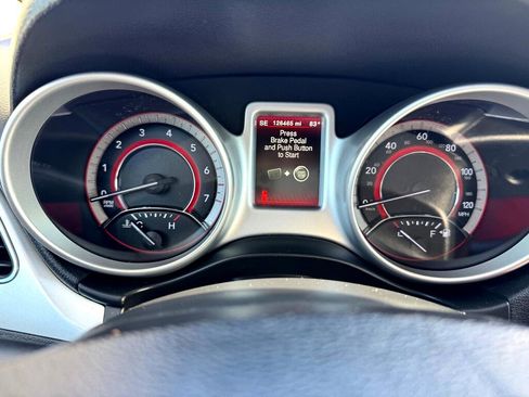 Used 2017 Dodge Journey SXT w/ Premium Group image 16