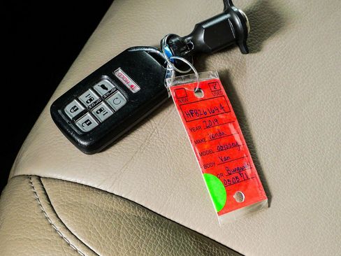 Used 2019 Honda Odyssey EX-L image 39