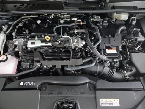 Used 2026 Toyota Prius Plug-In Hybrid FWD image 27