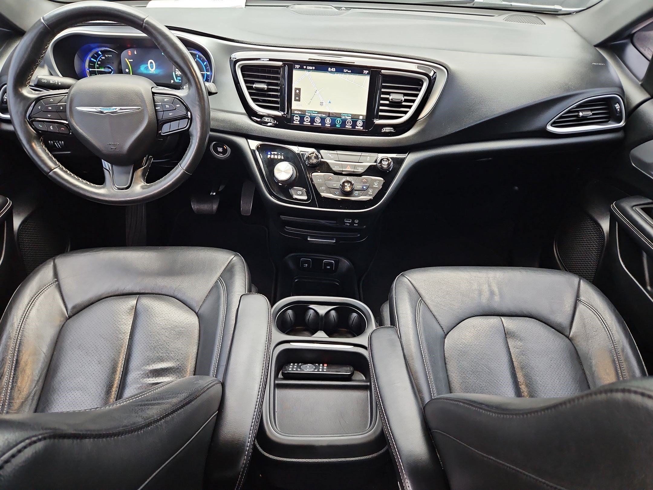 Used 2020 Chrysler Pacifica Touring-L FWD image 26