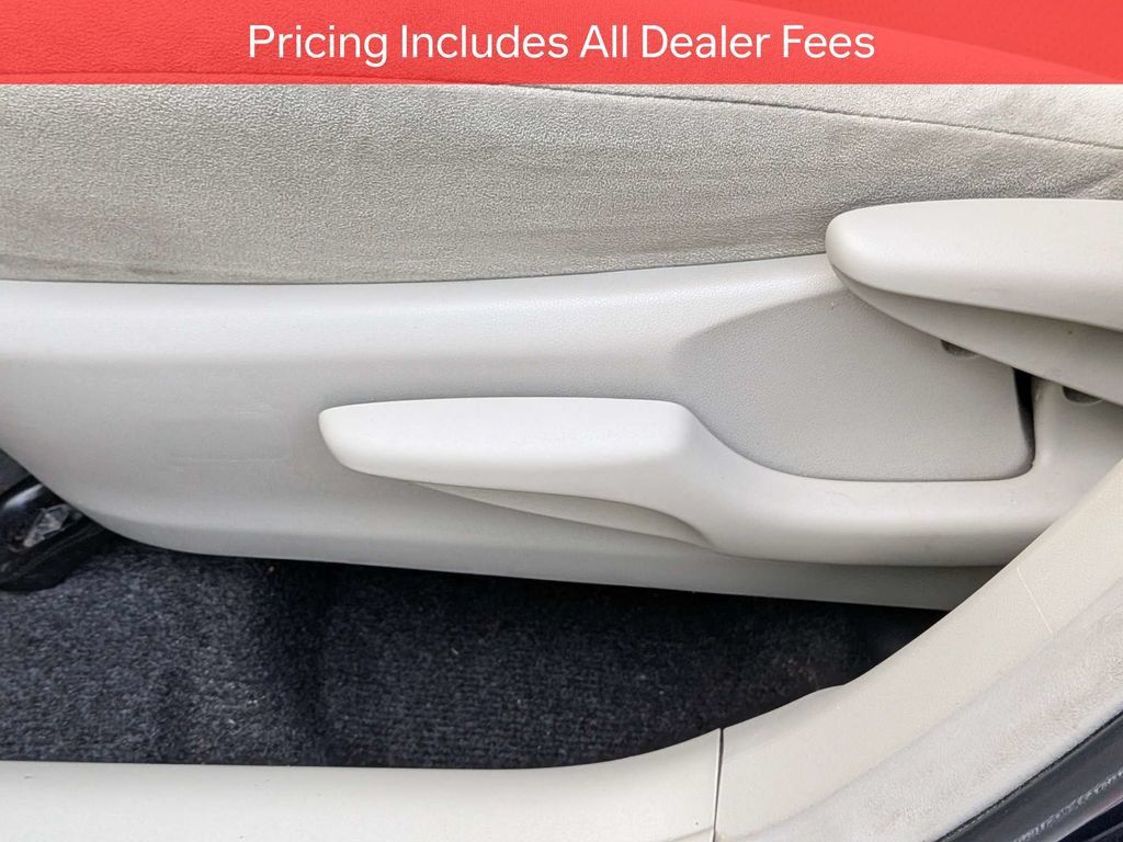 Used 2013 Toyota Prius Three FWD image 20