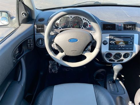 Used 2007 Ford Focus S image 27