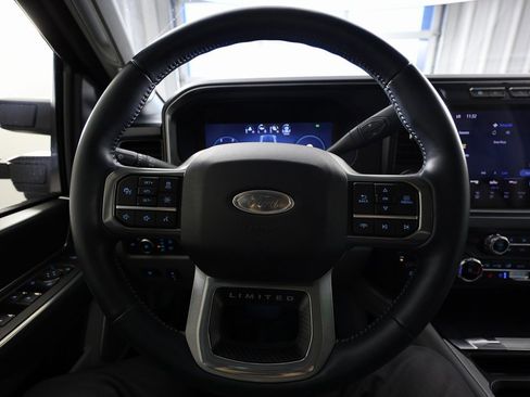 Used 2024 Ford F450 Limited w/ FX4 Off-Road Package image 20