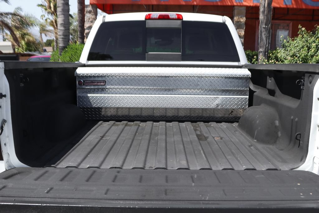 Used 2015 GMC Sierra 2500 Denali w/ Duramax Plus Package AWD/4WD image 8