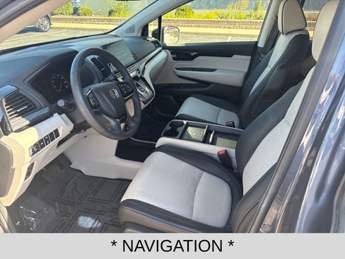 Used 2025 Honda Odyssey Elite image 9