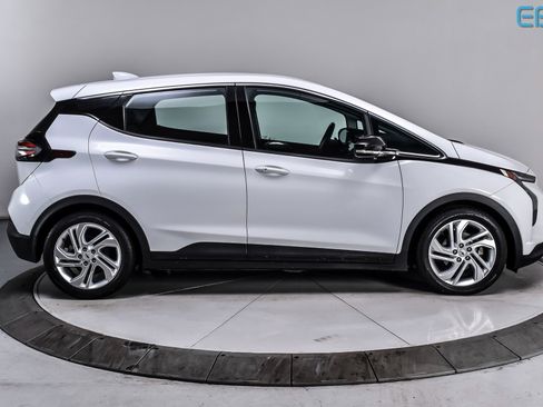 Used 2023 Chevrolet Bolt LT w/ Driver Confidence Package image 7