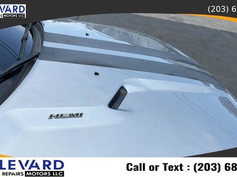 Used 2011 Dodge Challenger R/T w/ Electronics Convenience Group image 34