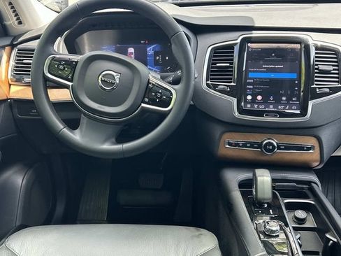 Used 2024 Volvo XC90 B6 Plus w/ Protection Package Premier AWD/4WD image 26