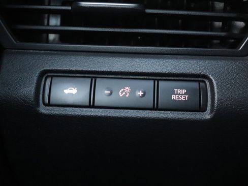 Used 2023 Nissan Altima 2.5 SV image 38