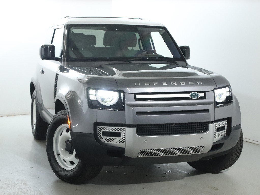 Used 2022 Land Rover Defender 90 S AWD/4WD image 2
