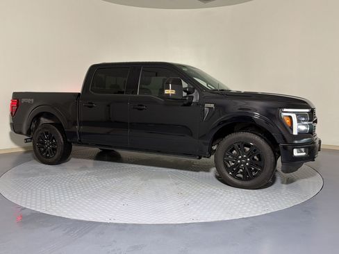 Used 2024 Ford F150 Platinum w/ FX4 Off-Road Package AWD/4WD image 7